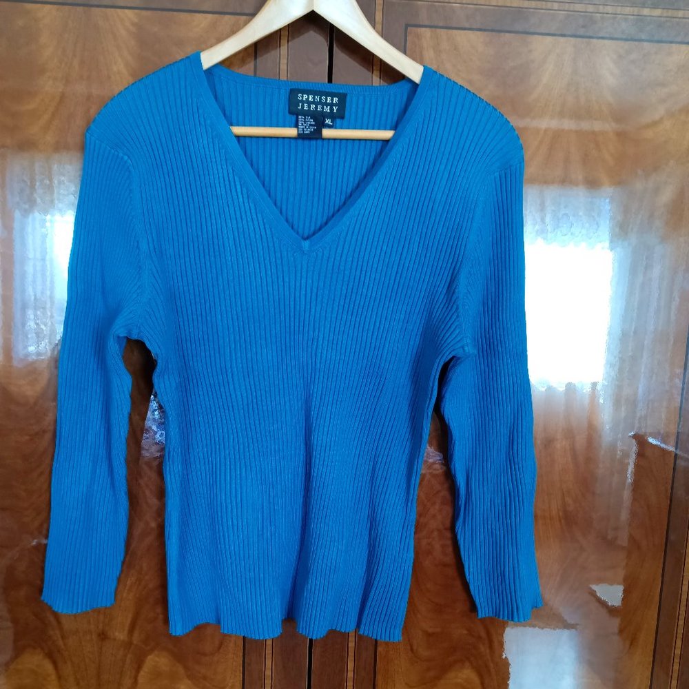 Stretchy Sweater by Spenser Jeremy - Size XL